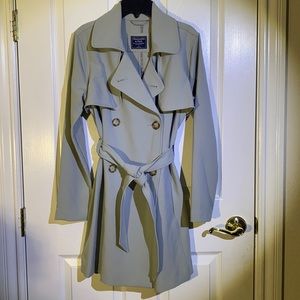 Gently Worn/ Like New